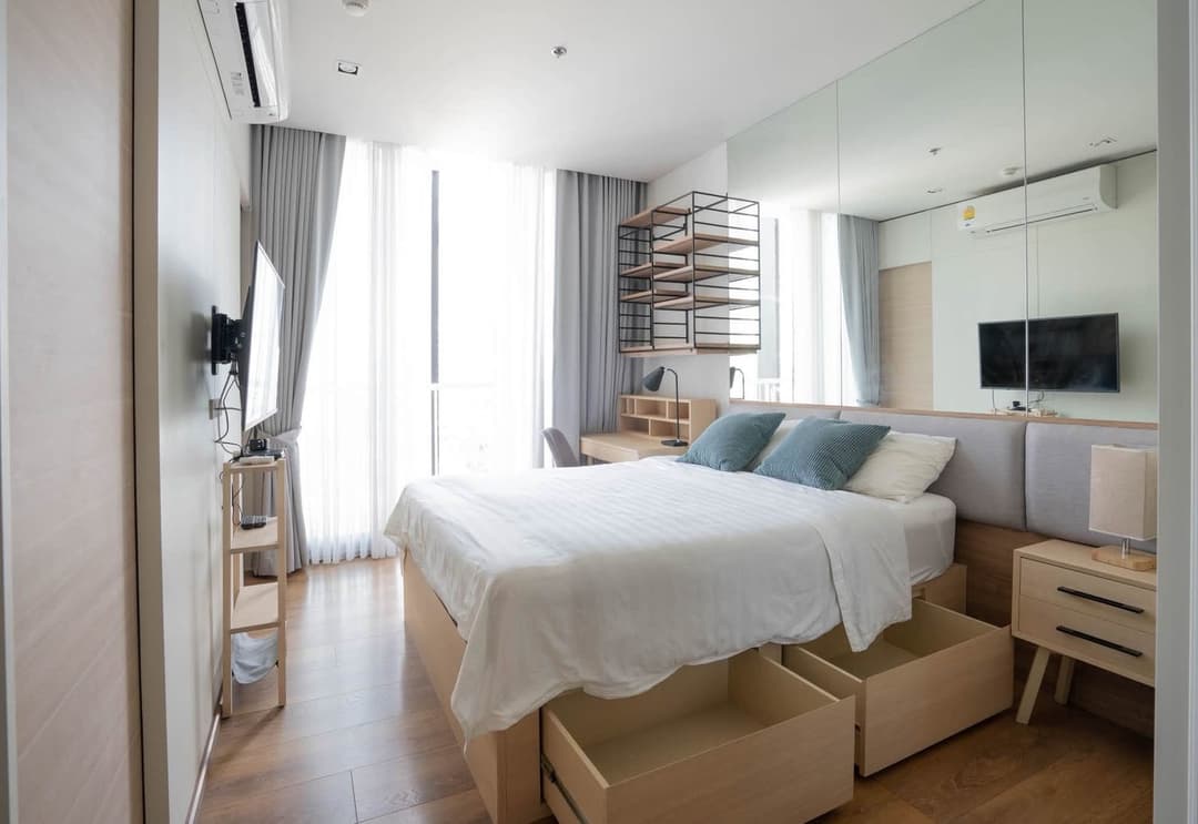 Park Origin Phrom Phong
