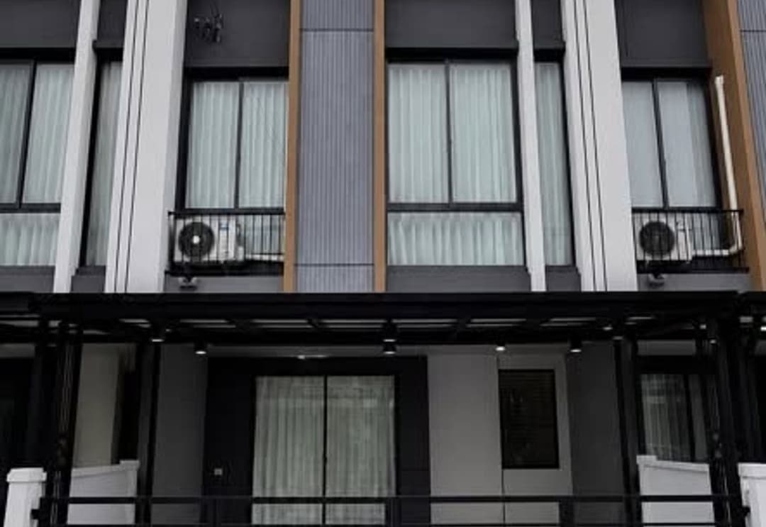 Pleno Sukhumvit Bangna 4