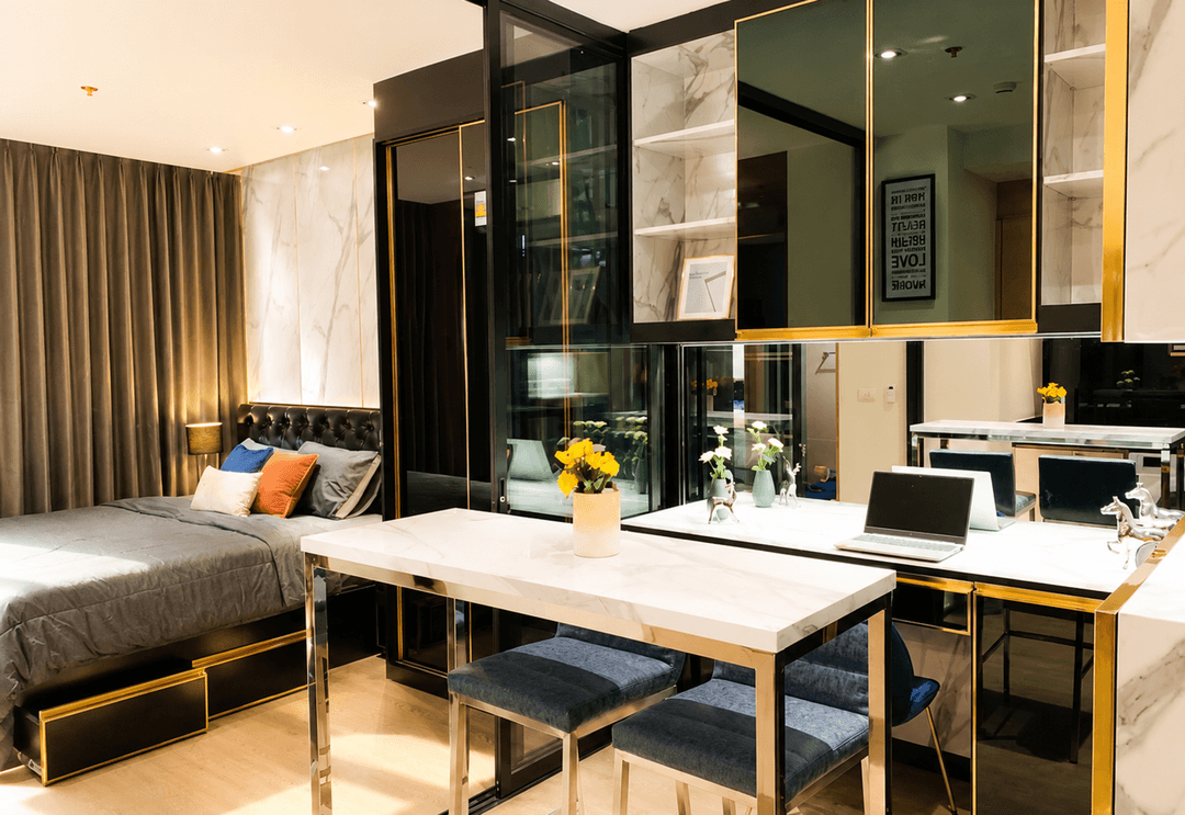 Park Origin Phrom Phong