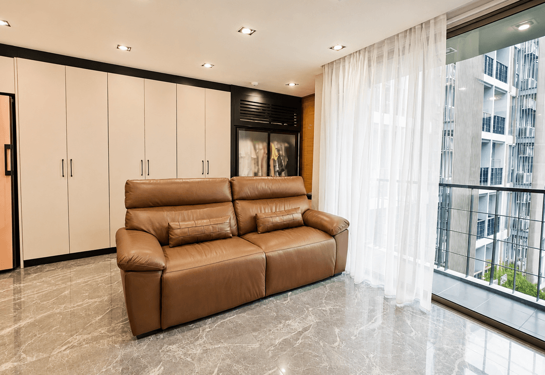 Klass Silom Condo