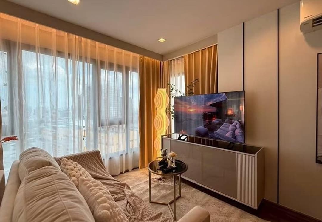 Life Ladprao Valley Condo